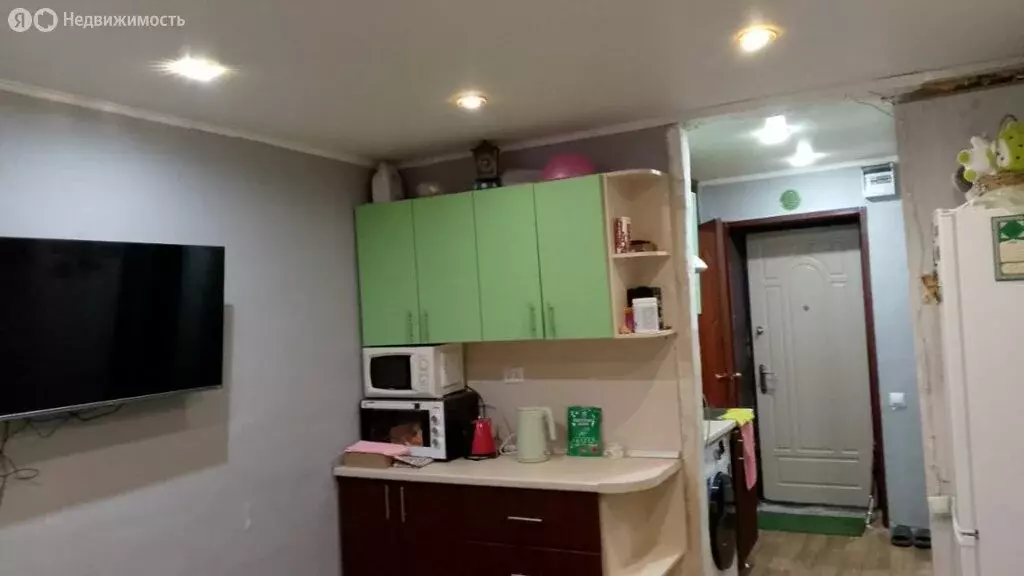 Квартира-студия: Нижнекамск, проспект Строителей, 8Б (18 м) - Фото 1