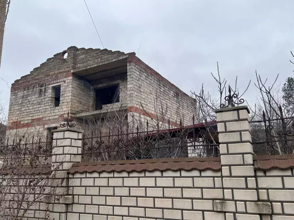 Дом 250 м на участке 6 сот. - Фото 0