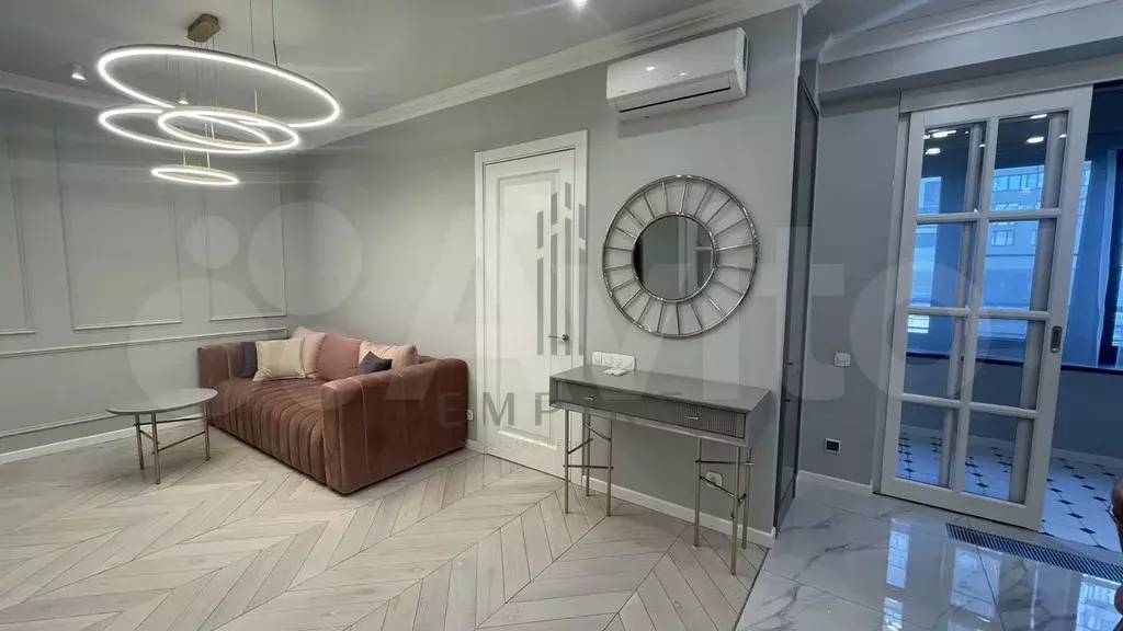 2-к. квартира, 60 м, 2/17 эт. - Фото 1
