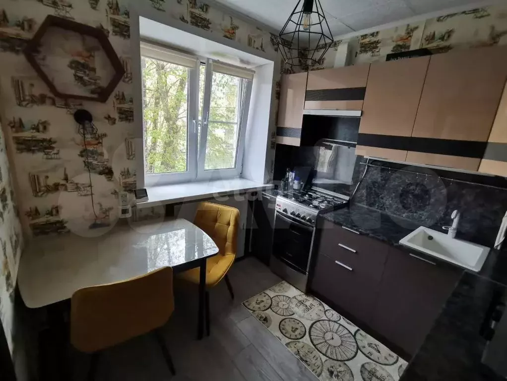 1-к. квартира, 30м, 2/5эт. - Фото 1