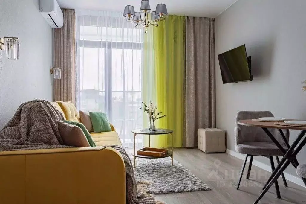 1-к кв. Краснодарский край, Сочи Бытха мкр, ул. Ясногорская, 16/2к5 ... - Фото 1