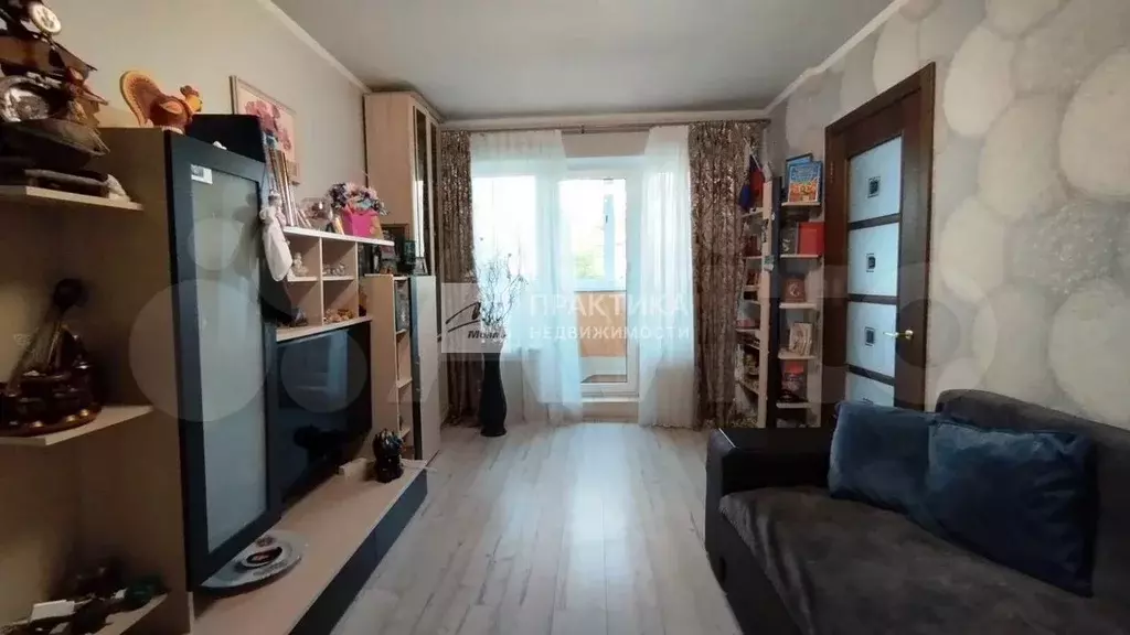 3-к. квартира, 55,8 м, 5/5 эт. - Фото 1