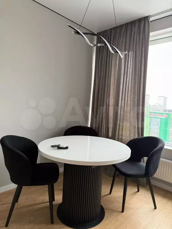 1-к. квартира, 40 м, 14/15 эт. - Фото 1