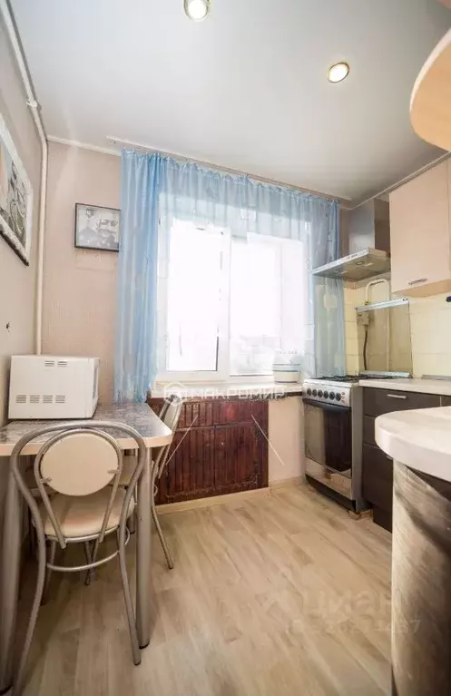 3-к кв. Челябинская область, Челябинск ул. Потемкина, 18А (49.7 м) - Фото 1