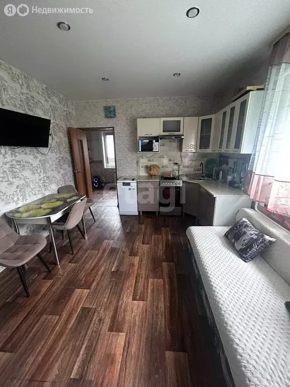 Дом в Камышлов, улица Энгельса (67.1 м) - Фото 0