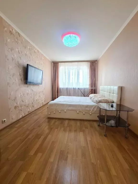 1-к. квартира, 42 м, 16/17 эт. - Фото 0