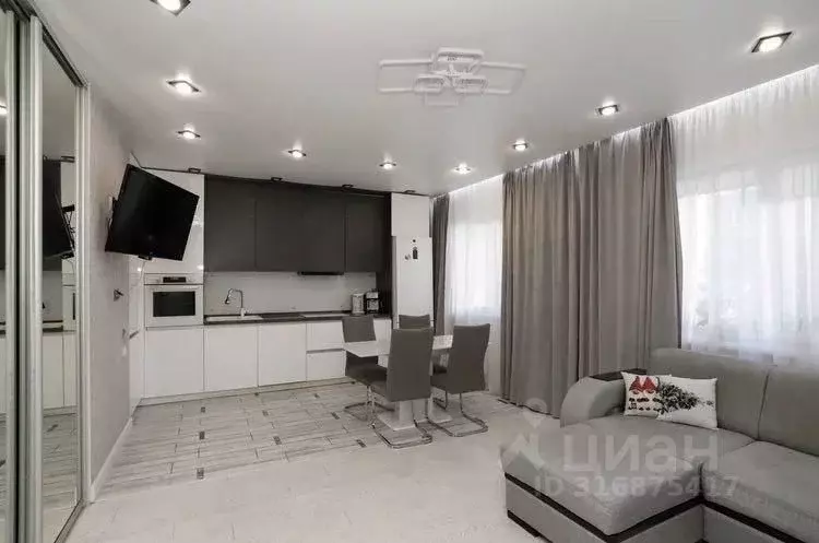 3-к кв. Иркутская область, Иркутск ул. Пискунова, 131/1 (76.4 м) - Фото 0