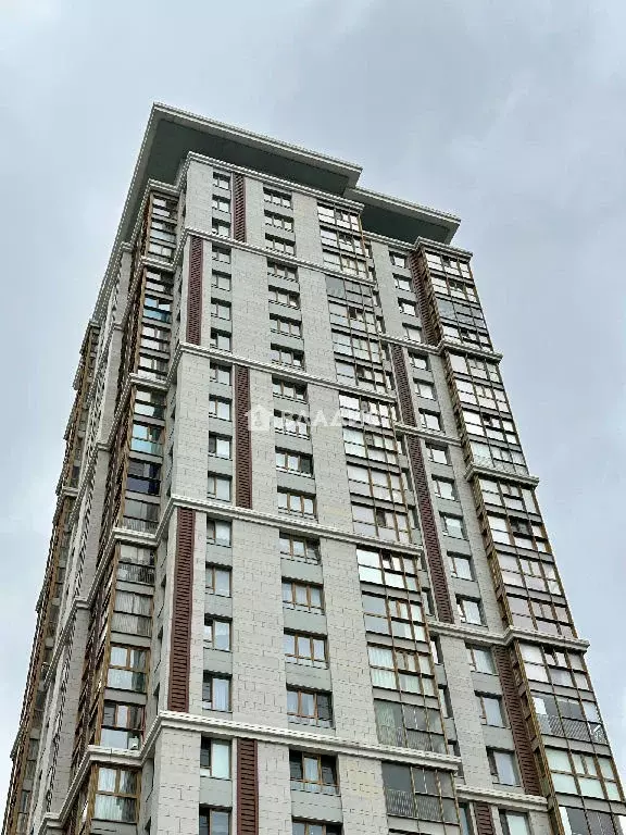 Продается 3-комнатная квартира - Фото 1