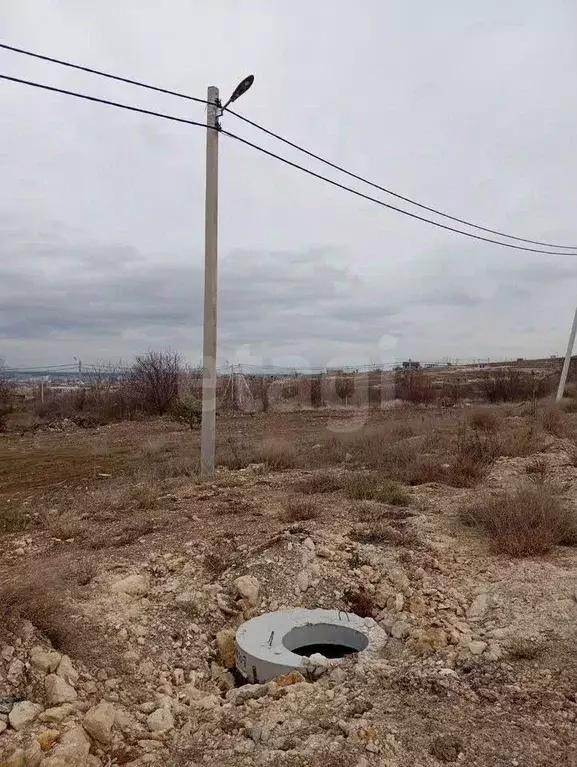 Участок в Крым, Симферополь ул. Дмитрия Быстролетова (6.0 сот.) - Фото 1