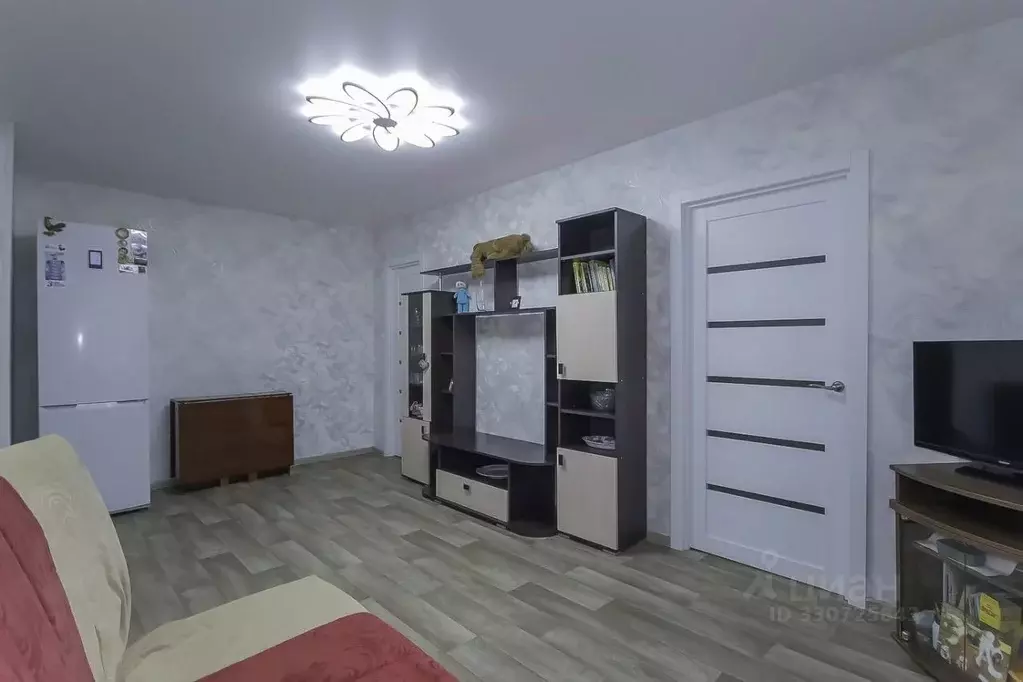 2-к кв. Свердловская область, Екатеринбург ул. Индустрии, 96 (45.0 м) - Фото 2