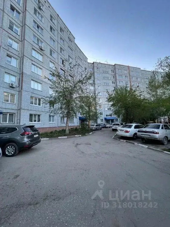 4-к кв. Омская область, Омск 6-й мкр, бул. Зеленый, 6 (70.5 м) - Фото 1