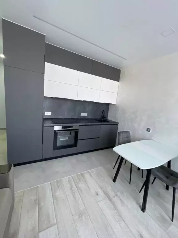 2-к кв. Приморский край, Владивосток ул. Зеленый Бульвар, 25 (50.0 м) - Фото 1