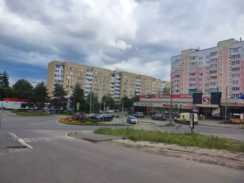 2-к кв. Смоленская область, Смоленск ул. Валентины Гризодубовой, 1 ... - Фото 0