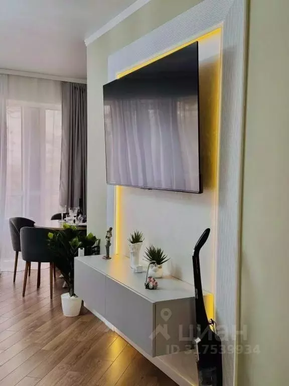 2-к кв. Ставропольский край, Кисловодск ул. Кирова, 6 (58.0 м) - Фото 0