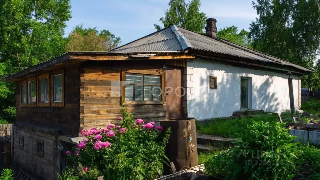 Дом в Кемеровская область, Новокузнецк Широкая ул., 63 (72 м) - Фото 1