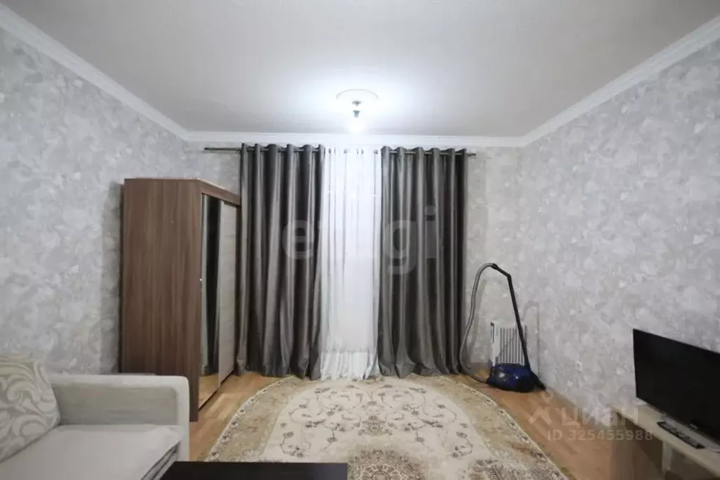 1-к кв. Ямало-Ненецкий АО, Новый Уренгой Оптимистов мкр, 4/3 (44.0 м) - Фото 2