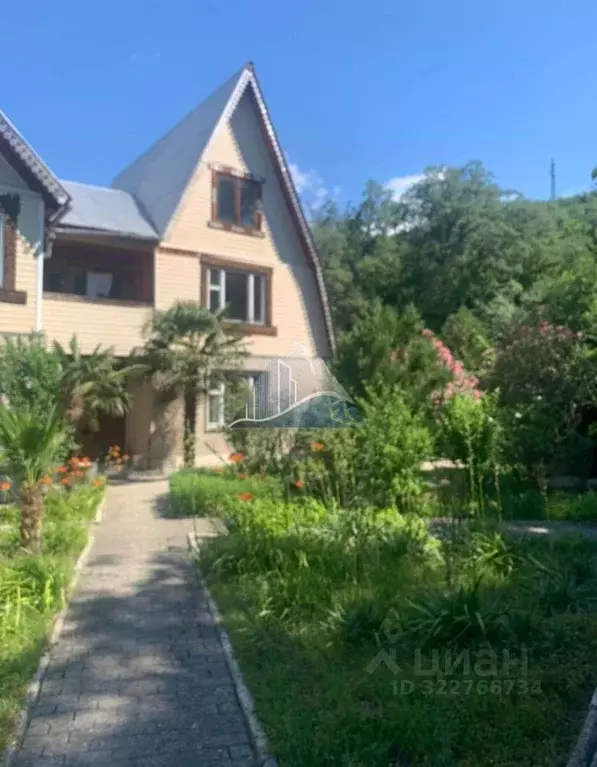 Дом в Крым, Ялта муниципальный округ, Симеиз пгт ул. Советская, 6 (700 ... - Фото 1