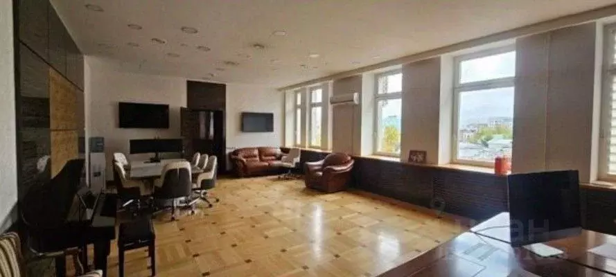 Офис в Москва ул. Малая Дмитровка, 23/15С1 (204 м) - Фото 1