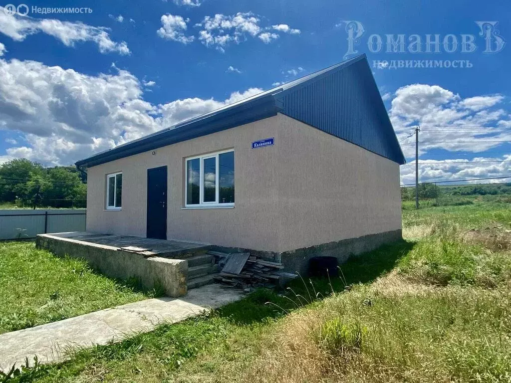 Дом в село Московское, улица Калинина (70 м) - Фото 0