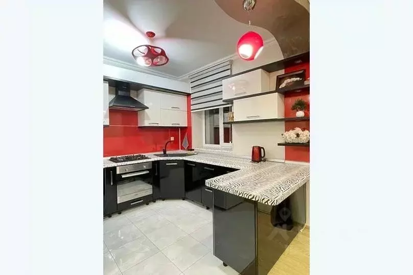 2-к кв. Ставропольский край, Пятигорск Пушкинская ул., 15А (60.0 м) - Фото 0