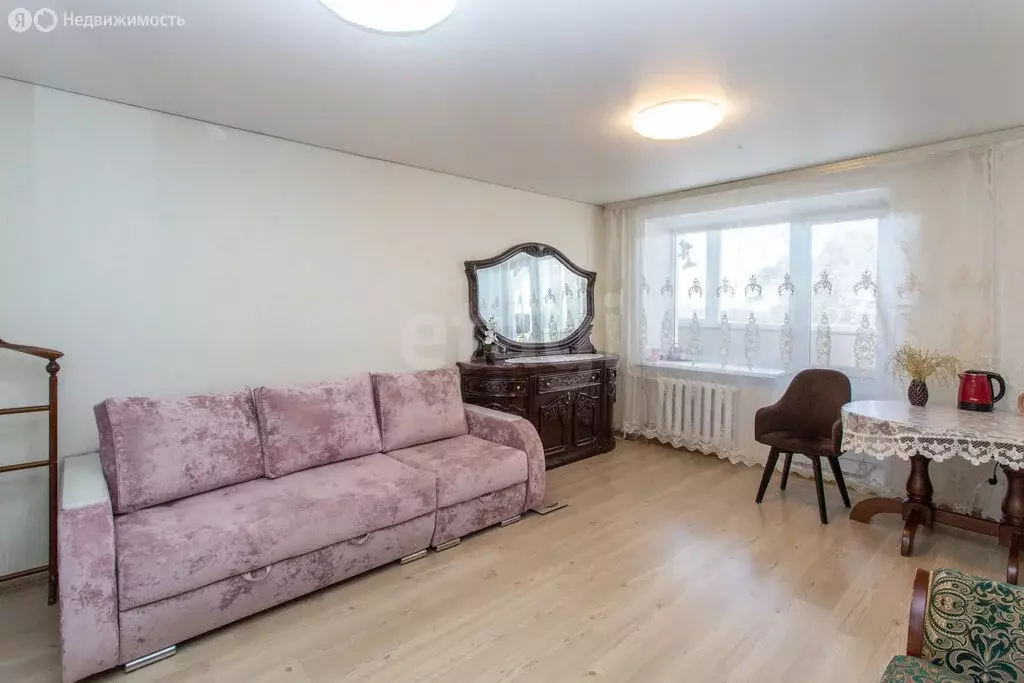 Квартира-студия: Тобольск, микрорайон Менделеево, 1 (30.4 м) - Фото 2