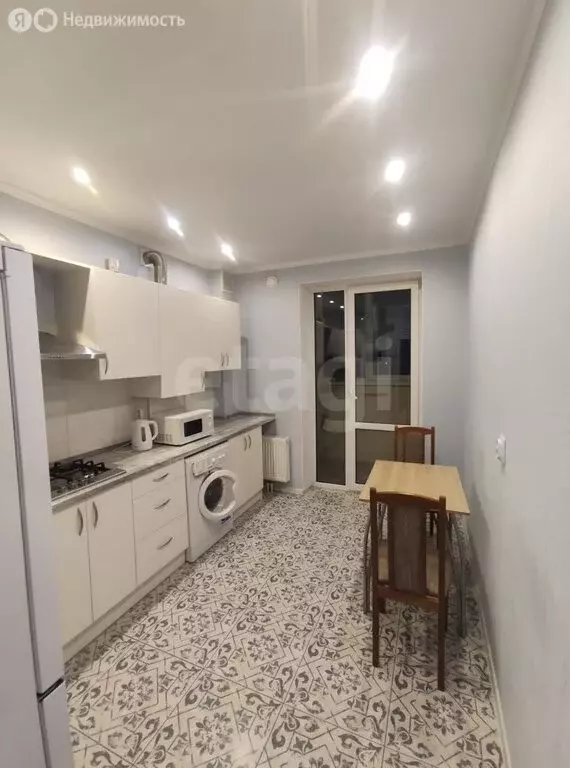 1-комнатная квартира: Калининград, улица Аксакова, 123 (38 м) - Фото 1