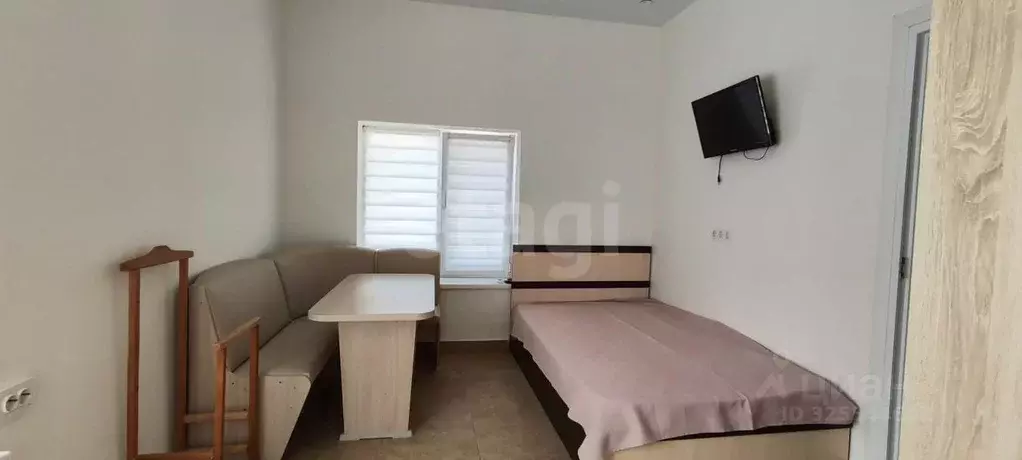 Дом в Крым, Симферополь ул. Генчлик (80 м) - Фото 1