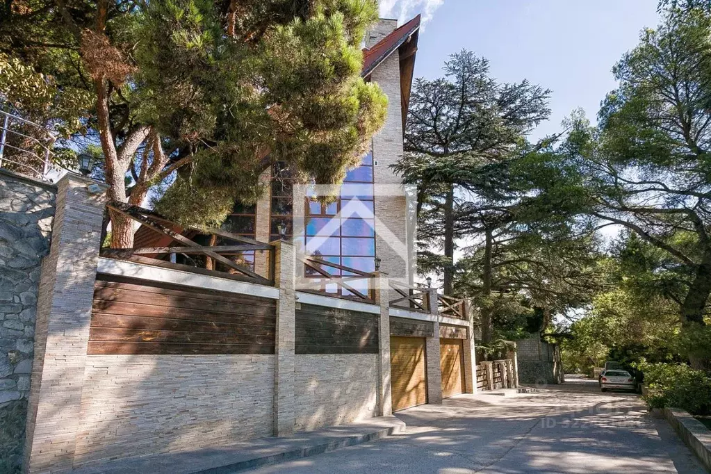 Дом в Крым, Ялта муниципальный округ, Массандра пгт ул. Туристская, ... - Фото 1