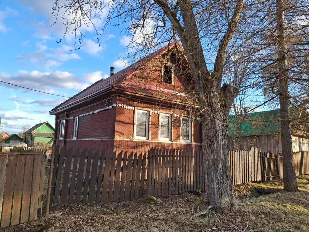 Дом в Новгородская область, Малая Вишера Ленинградская ул. (42 м) - Фото 1