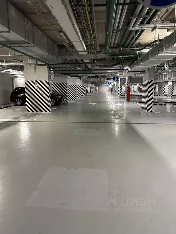 Гараж в Московская область, Одинцово ул. Маршала Бирюзова, 7к4 (13 м) - Фото 1