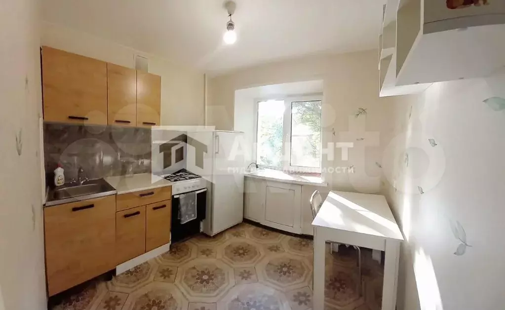 1-к. квартира, 30 м, 4/5 эт. - Фото 1