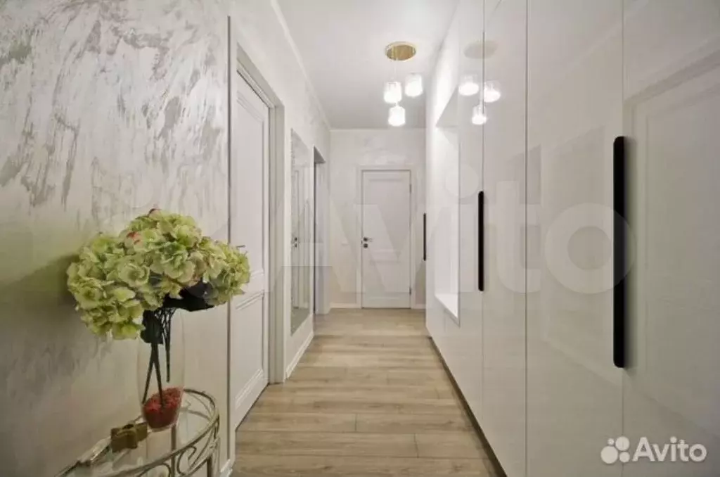 2-к. квартира, 60 м, 3/3 эт. - Фото 0