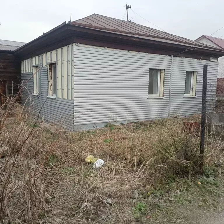Дом в Алтайский край, Барнаул ВРЗ мкр, ул. Карла Маркса, 41 (80 м) - Фото 0