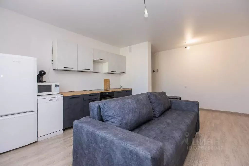 3-к кв. Челябинская область, Челябинск ул. 2-я Эльтонская, 65А (56.1 ... - Фото 2