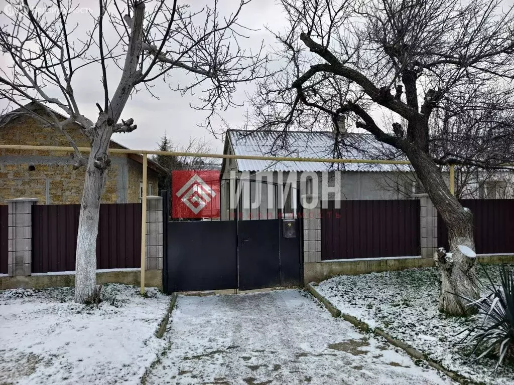 Дом в Угловое, улица Ленина, 177 (64.2 м) - Фото 1