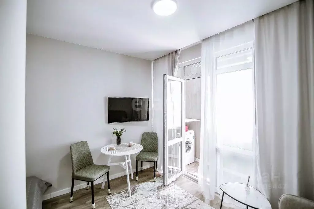 Студия Сахалинская область, Южно-Сахалинск Больничная ул., 2к7 (25.0 ... - Фото 1