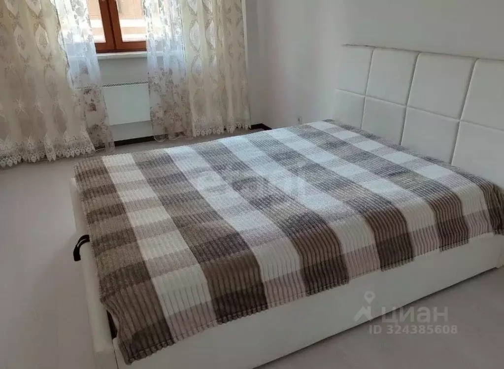 2-к кв. Новосибирская область, Новосибирск Военная ул., 9/2 (75.0 м) - Фото 1