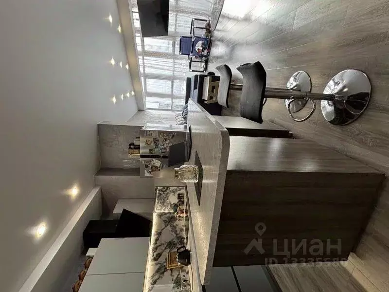 3-к кв. Пермский край, Пермь ул. КИМ, 63 (83.0 м) - Фото 1