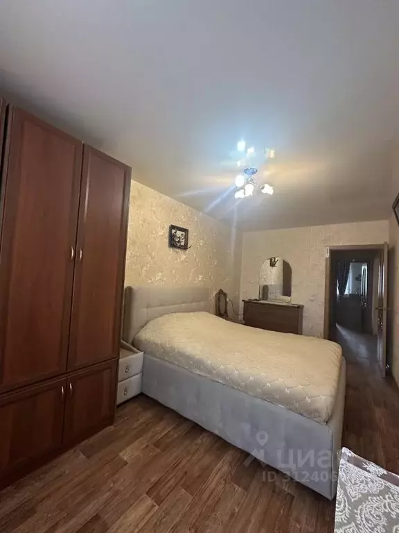 3-к кв. Волгоградская область, Волгоград Шекснинская ул., 16 (69.4 м) - Фото 1
