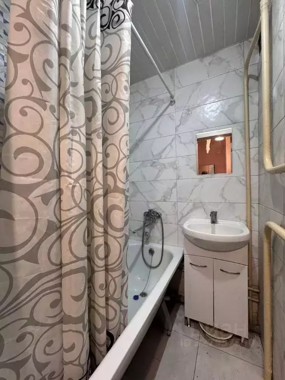 1-к кв. Чувашия, Чебоксары Цивильская ул., 5 (36.0 м) - Фото 2