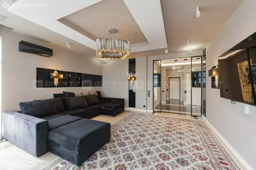 2-комнатная квартира: Казань, улица Мусина, 1 (98 м) - Фото 2