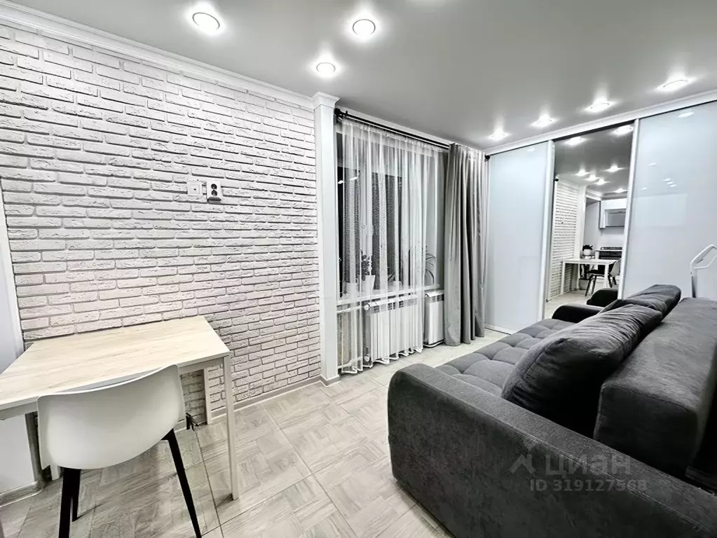 2-к кв. Татарстан, Зеленодольск Большая Заводская ул., 75 (40.0 м) - Фото 0