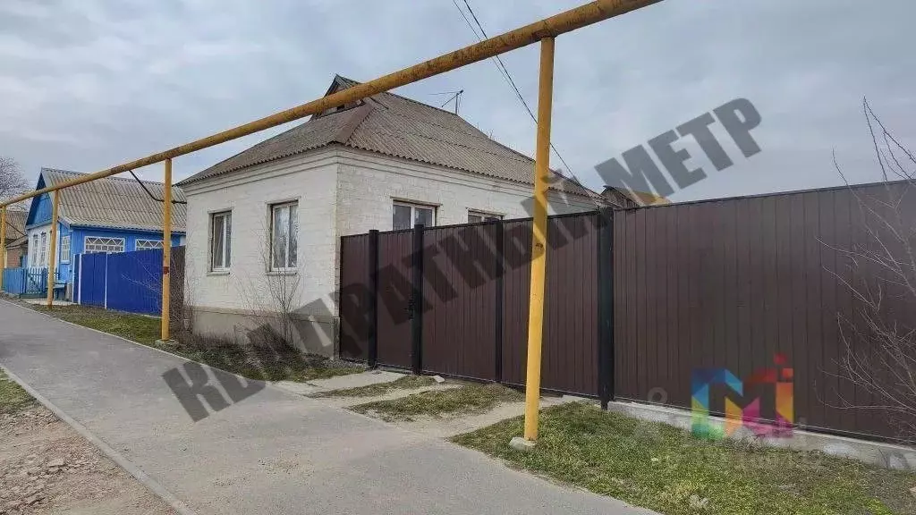 Дом в Калмыкия, Элиста ул. Чернышевского, 78 (77 м) - Фото 1