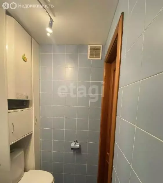 2-комнатная квартира: Екатеринбург, улица Народной Воли, 113 (42.1 м) - Фото 1