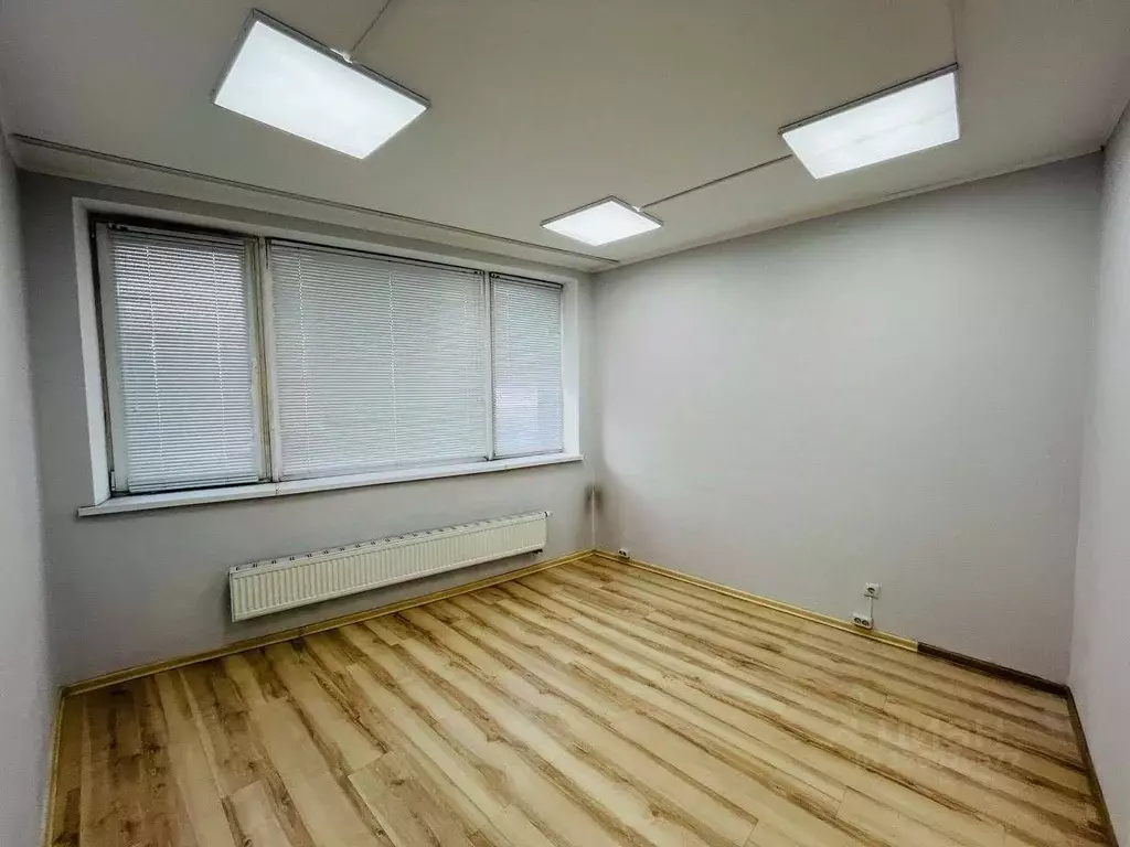 Офис в Свердловская область, Екатеринбург ул. Степана Разина, 2 (35 м) - Фото 1