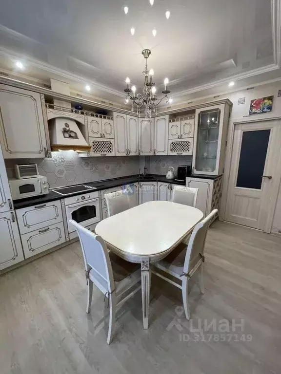2-к кв. Тюменская область, Тюмень ул. Беляева, 29к1 (62.0 м) - Фото 0
