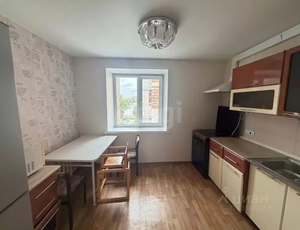 3-к кв. Чувашия, Чебоксары ул. Ашмарина, 23 (60.0 м) - Фото 1