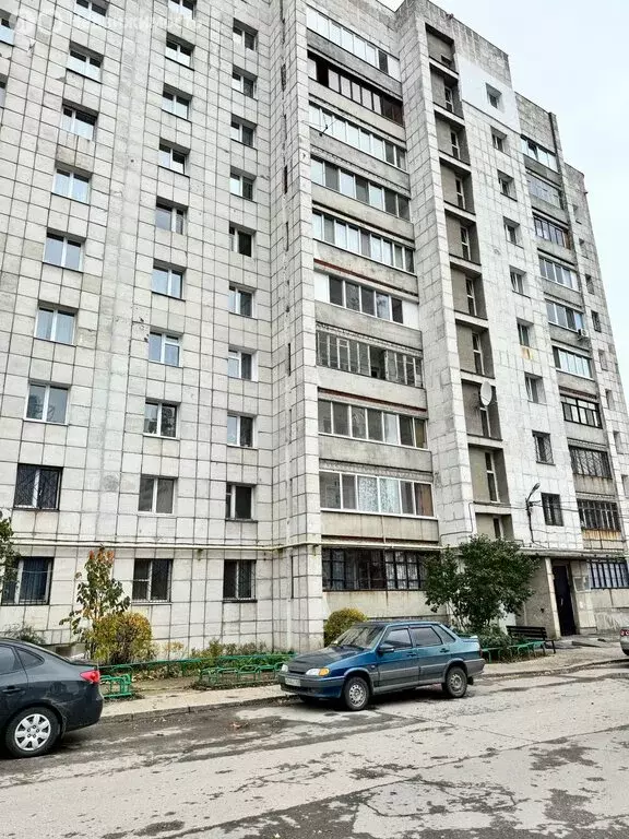 3-комнатная квартира: Пермь, улица Грибоедова, 68 (61 м) - Фото 0