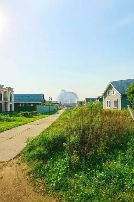 Участок в Московская область, Ленинский городской округ, с. Остров ул. ... - Фото 1