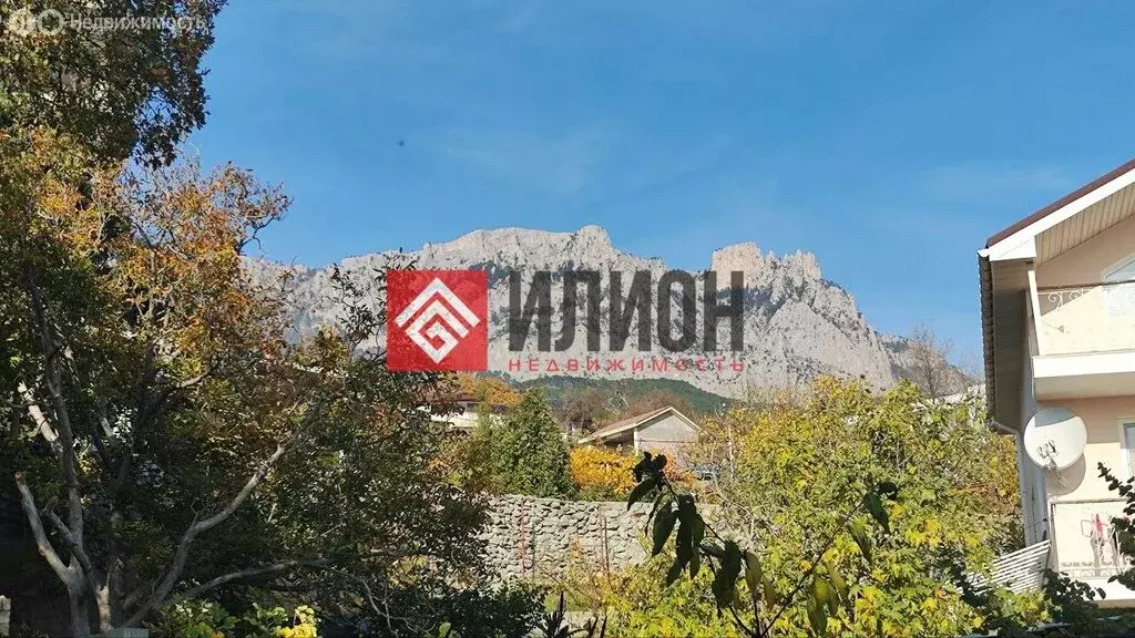 Участок в Республика Крым, муниципальный округ Ялта, Алупка (9 м) - Фото 1